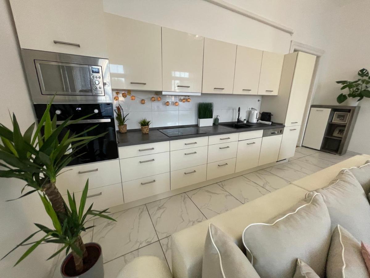 Luxury Riverside Panorama Apartment Βουδαπέστη Εξωτερικό φωτογραφία