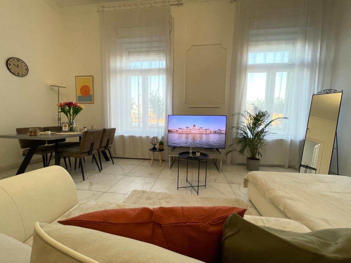 Luxury Riverside Panorama Apartment Βουδαπέστη Εξωτερικό φωτογραφία