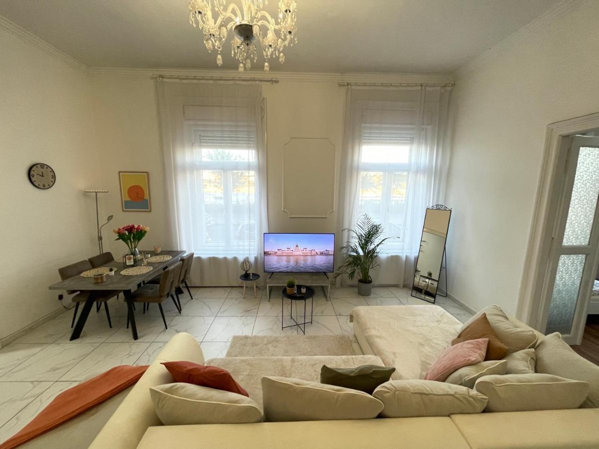 Luxury Riverside Panorama Apartment Βουδαπέστη Εξωτερικό φωτογραφία